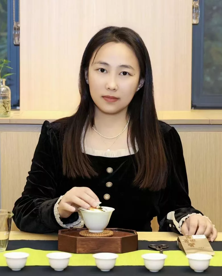 思  思
